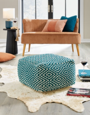 Brynnsen Pouf - Furniture City (CA)l