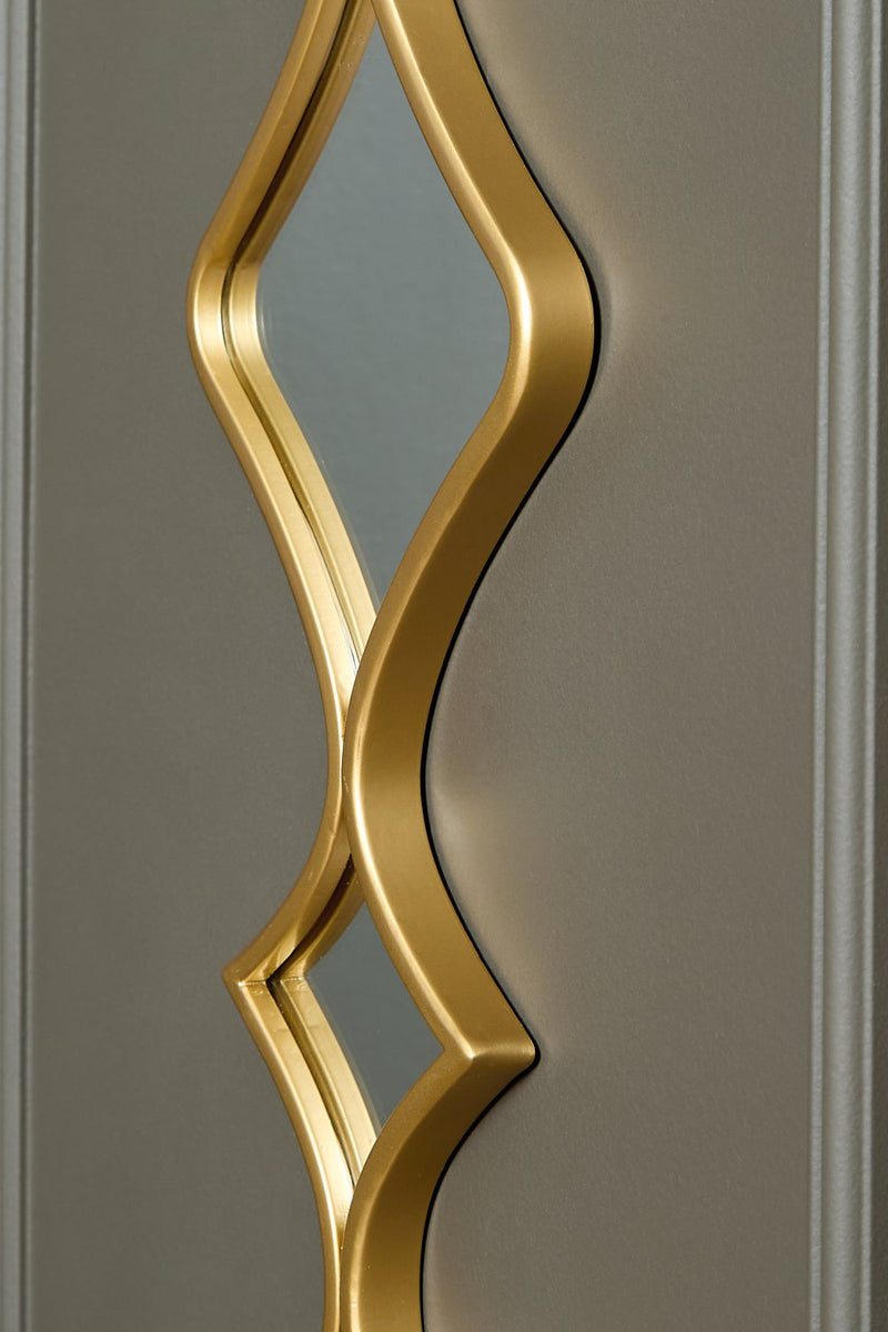 Harriswood Accent Mirror Set (Set of 2) - Furniture City (CA)l