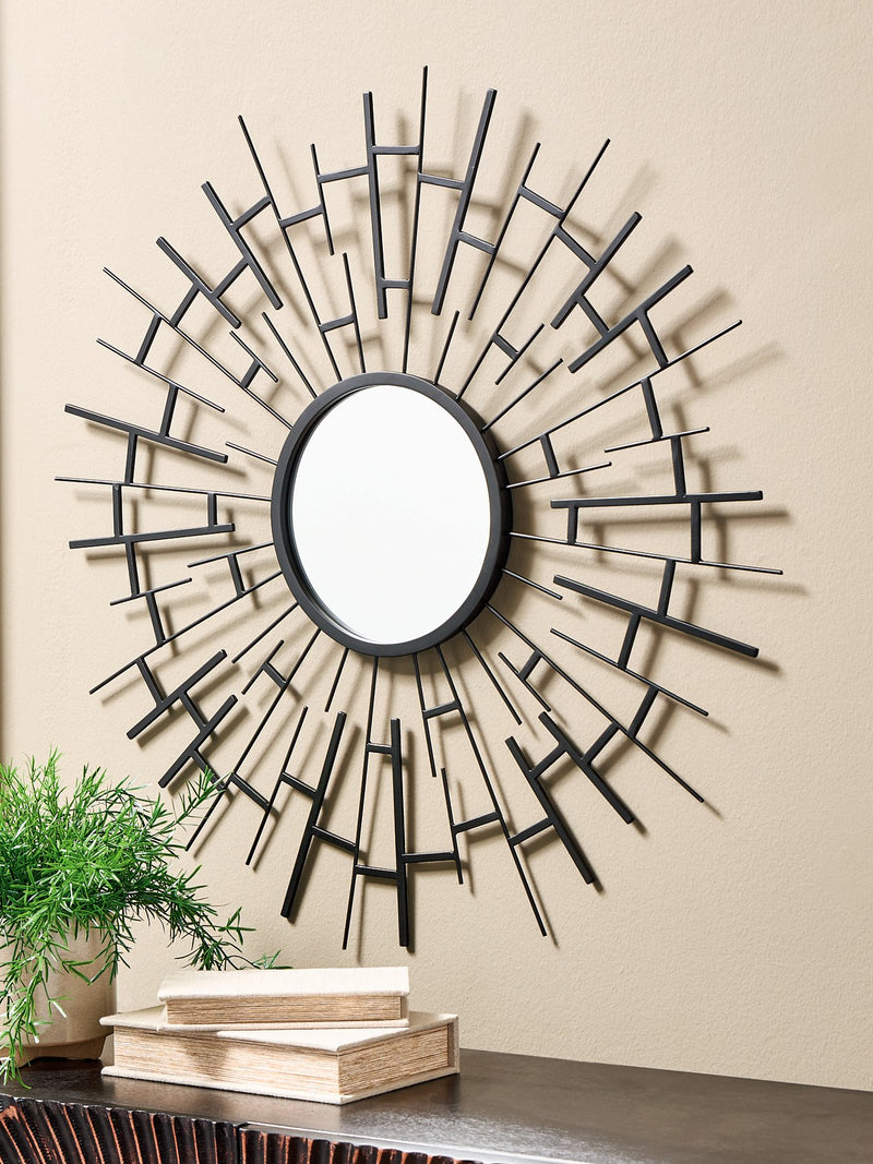 Garrenworth Accent Mirror - Furniture City (CA)l