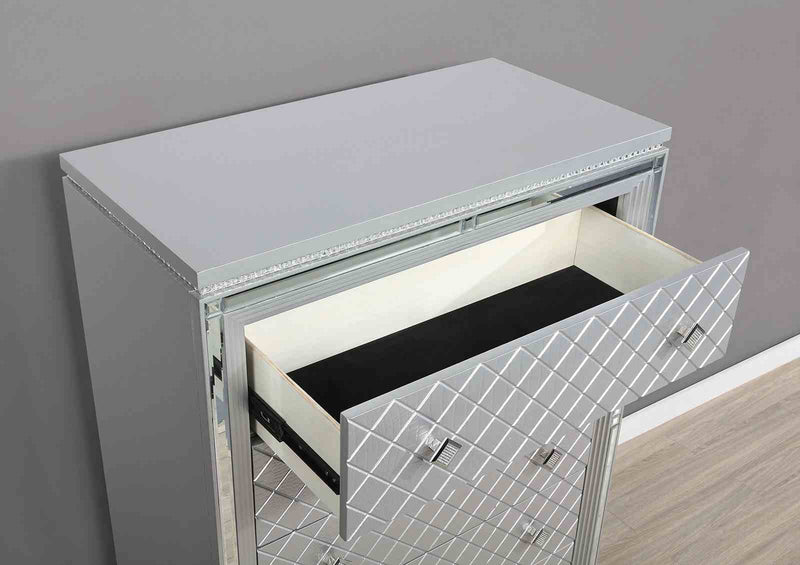 belleterre-chest-silver-3