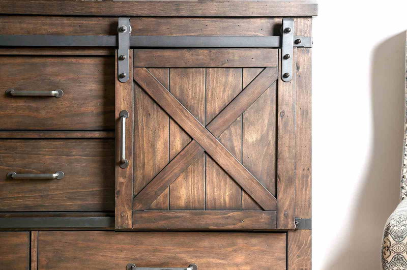 bianca-dresser-6