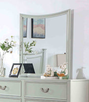lycorida-mirror-light-gray-1