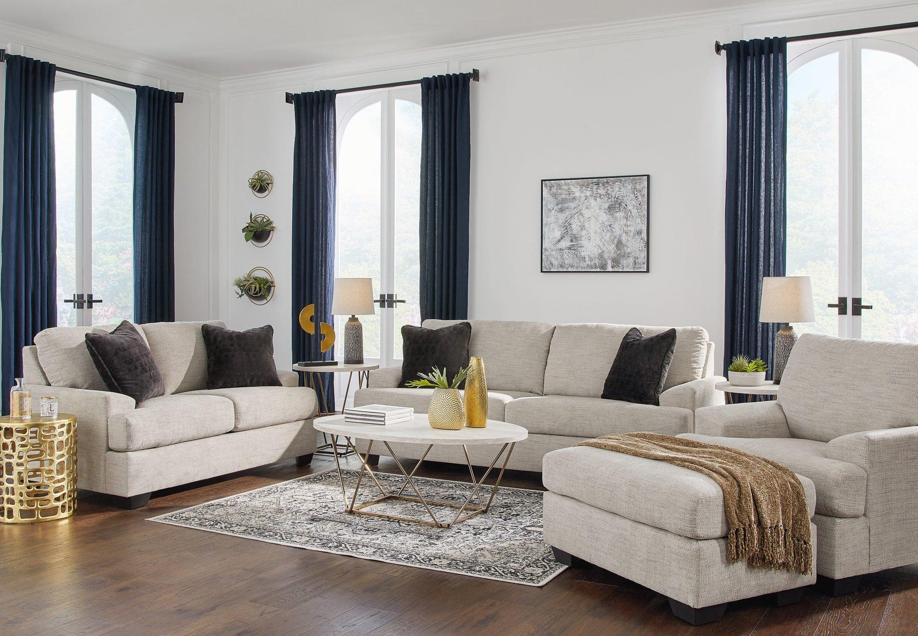 Two's Company, Three's a Crowd? Choosing the Right Sofa Set for Your Home