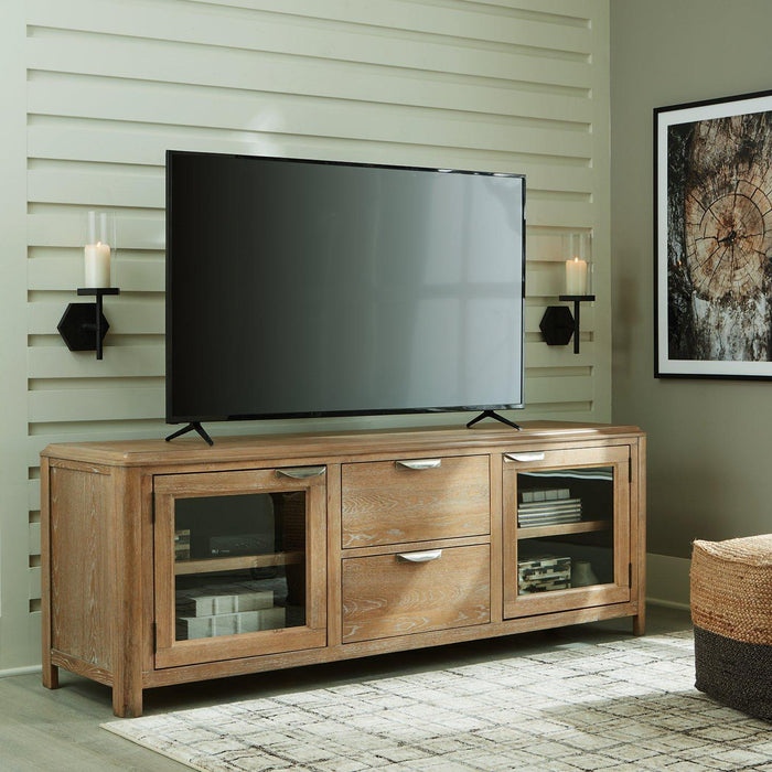Furniture Showdown: Should You Buy an Entertainment Center or a TV Stand?