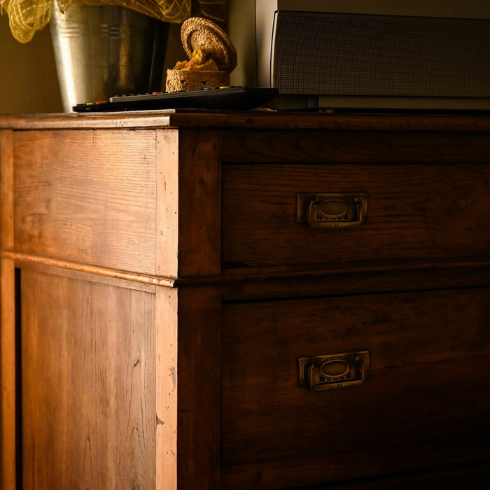 From Artisan to Algorithm: The Evolution of Furniture Craftsmanship