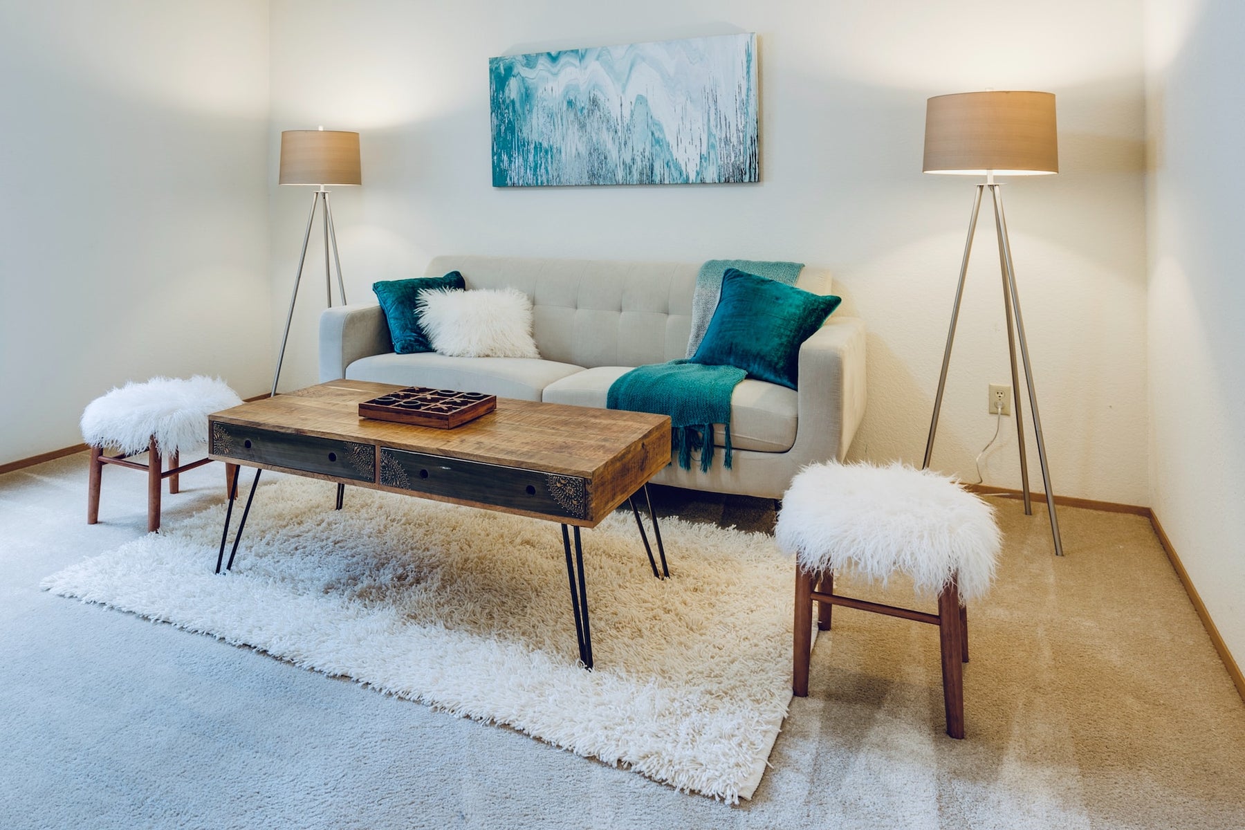 7 Reasons That Make Rugs An Essential For Home Decor