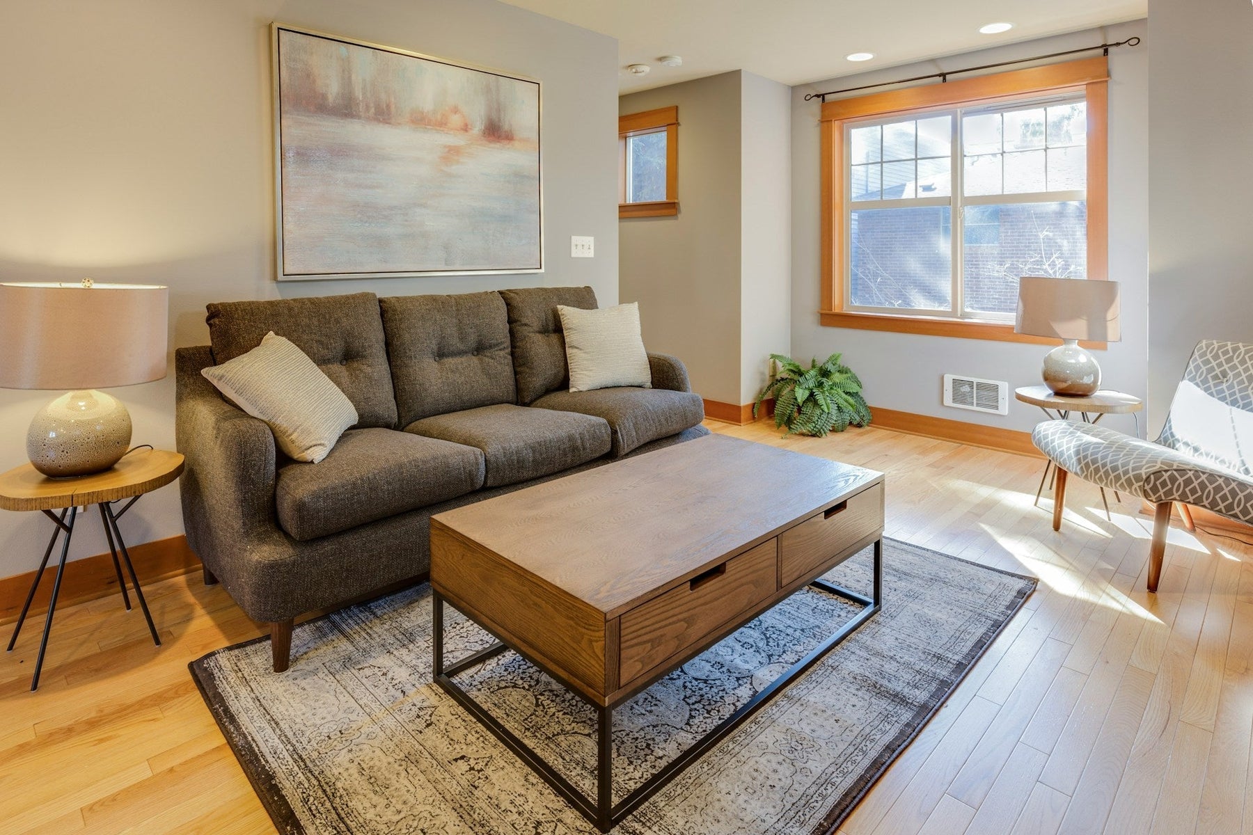 7 Smart Furniture Hacks for Apartments and Condos