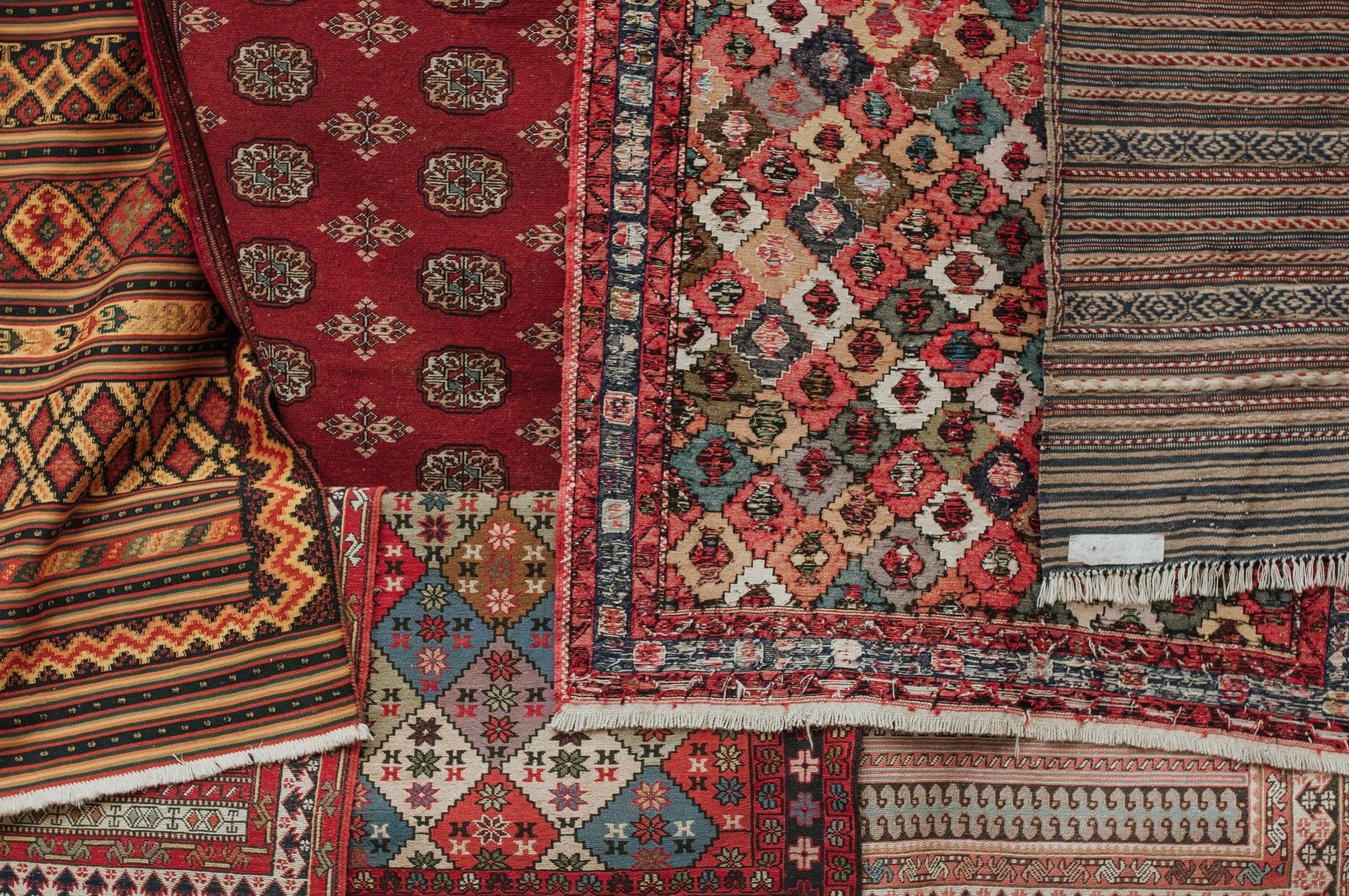 Rugs: Adding Style and Comfort to Your Home