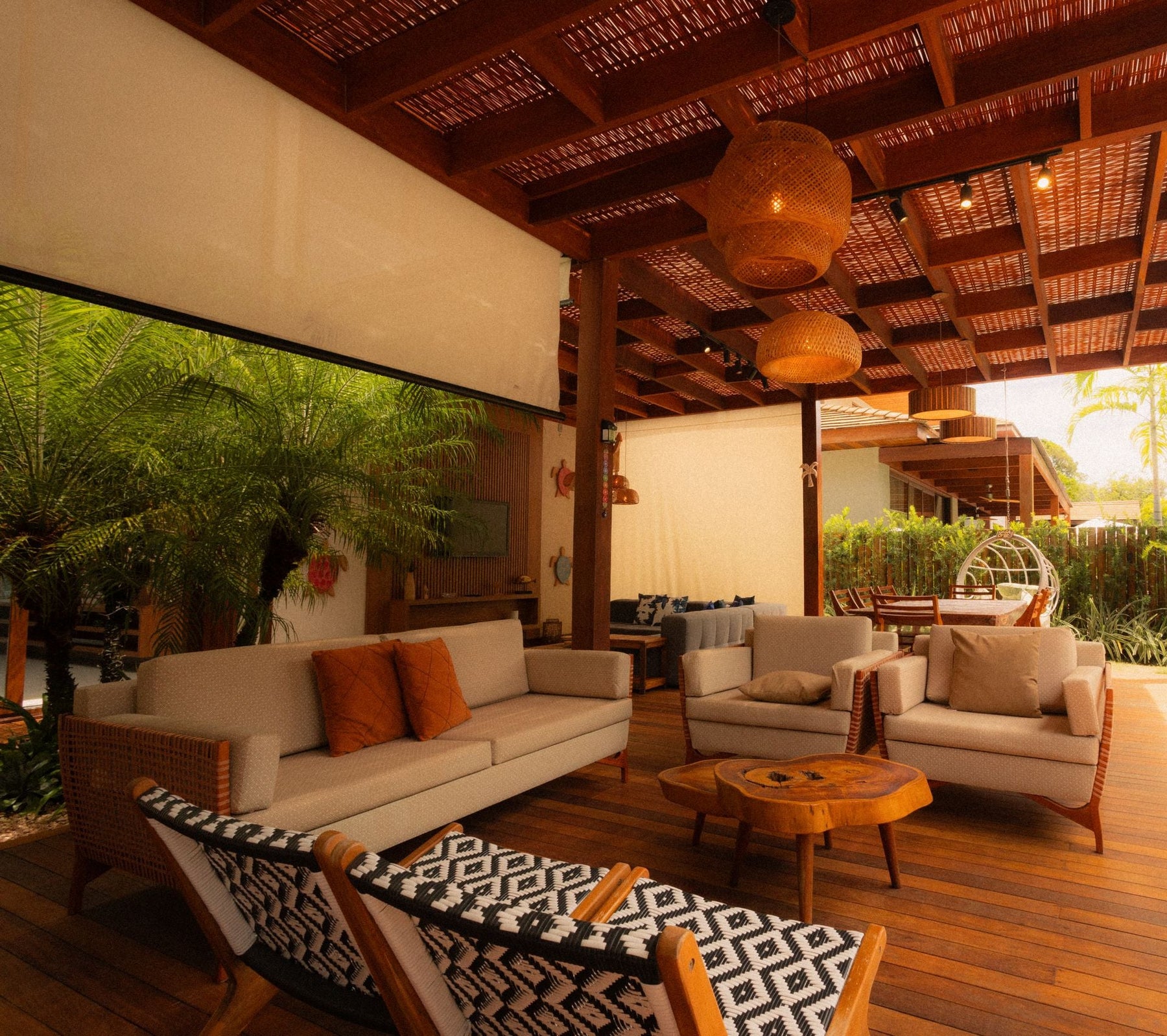 Why Your Next Living Room Upgrade Should Start with a Premium Loveseat and Sofa Matching Set