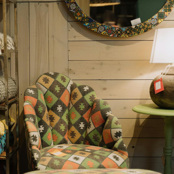 How to Mix and Match Furniture Styles Without Clashing