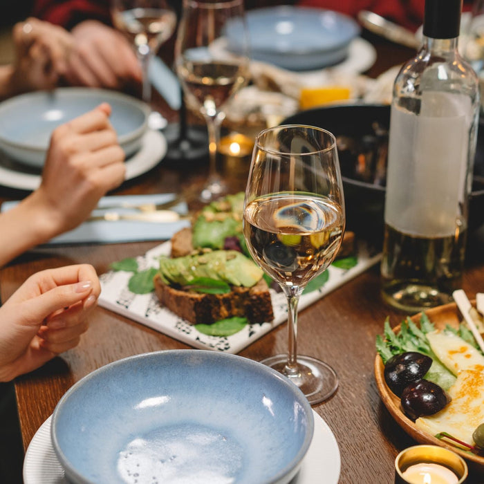 The Art of Hosting: Choosing Functional Living &amp; Dining Room Sets for Entertaining