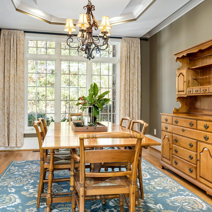 How to Choose Dining Room Furniture That Fits Your Space and Lifestyle
