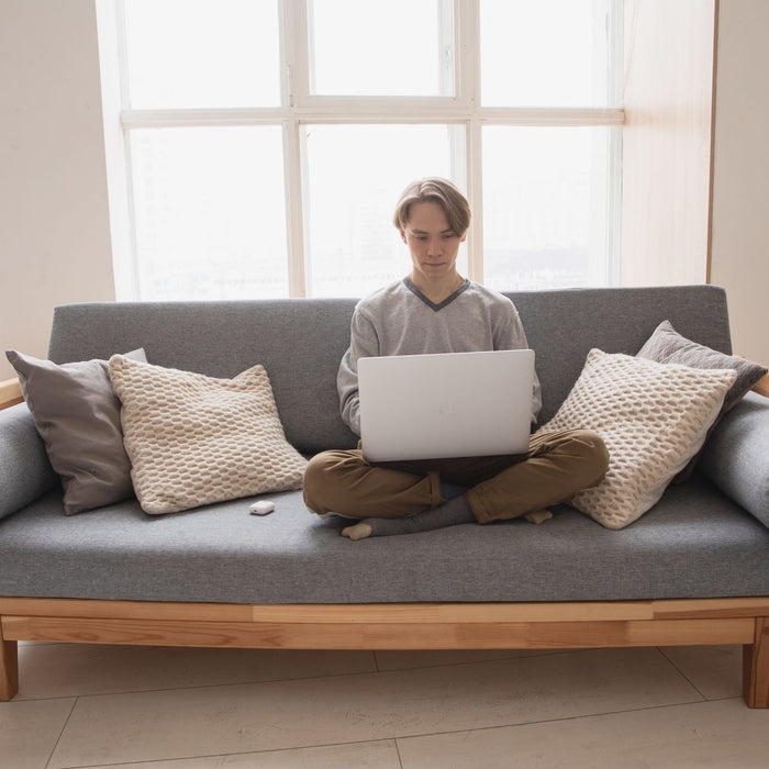 The Ultimate Guide to Arranging a Multi-Functional Living Room Layout