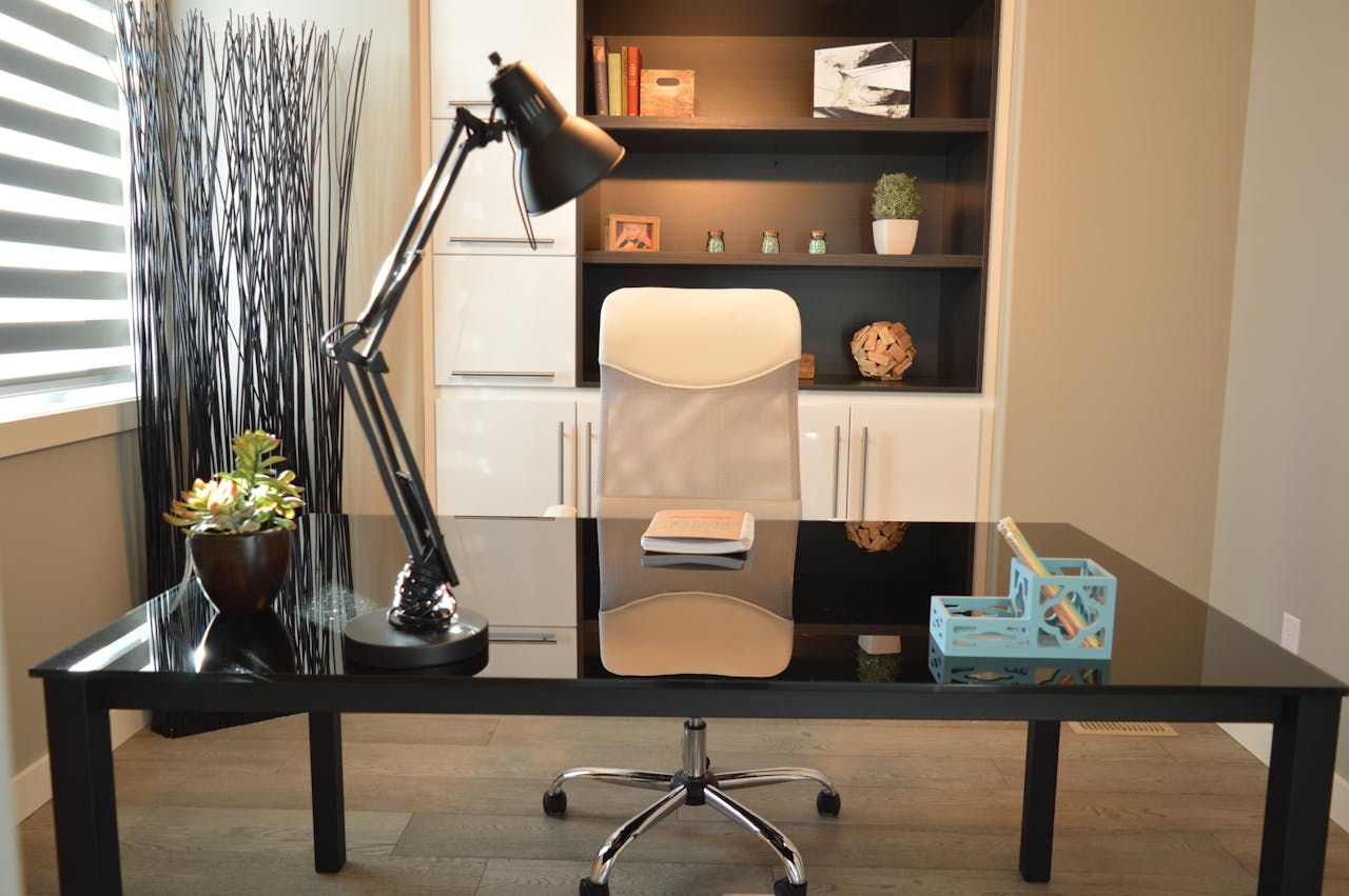 Office Makeover: All-in-One Sets vs. Custom Mix & Match