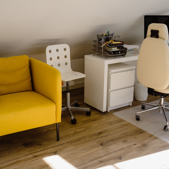 How to Choose a Home Office Desk and Chair That Prevent Fatigue