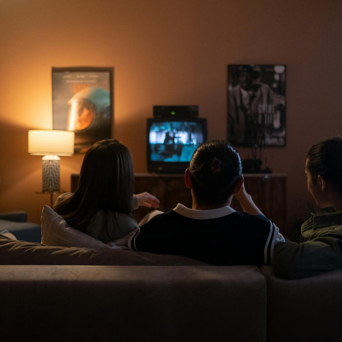 Creating the Perfect Entertainment Space: Choosing the Right Furniture for Movie Nights & Game Days
