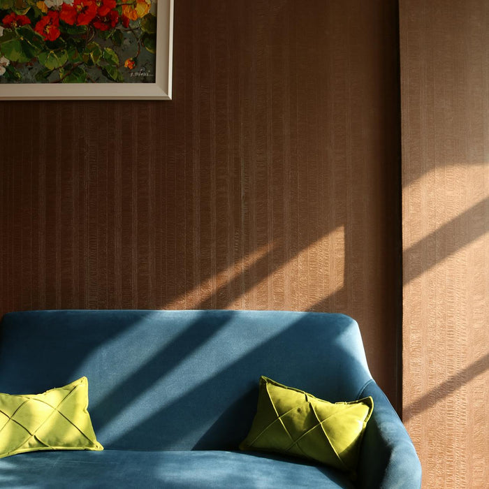 Sofa Showdown: Fabric vs. Leather Upholstery for Sofas & Loveseats