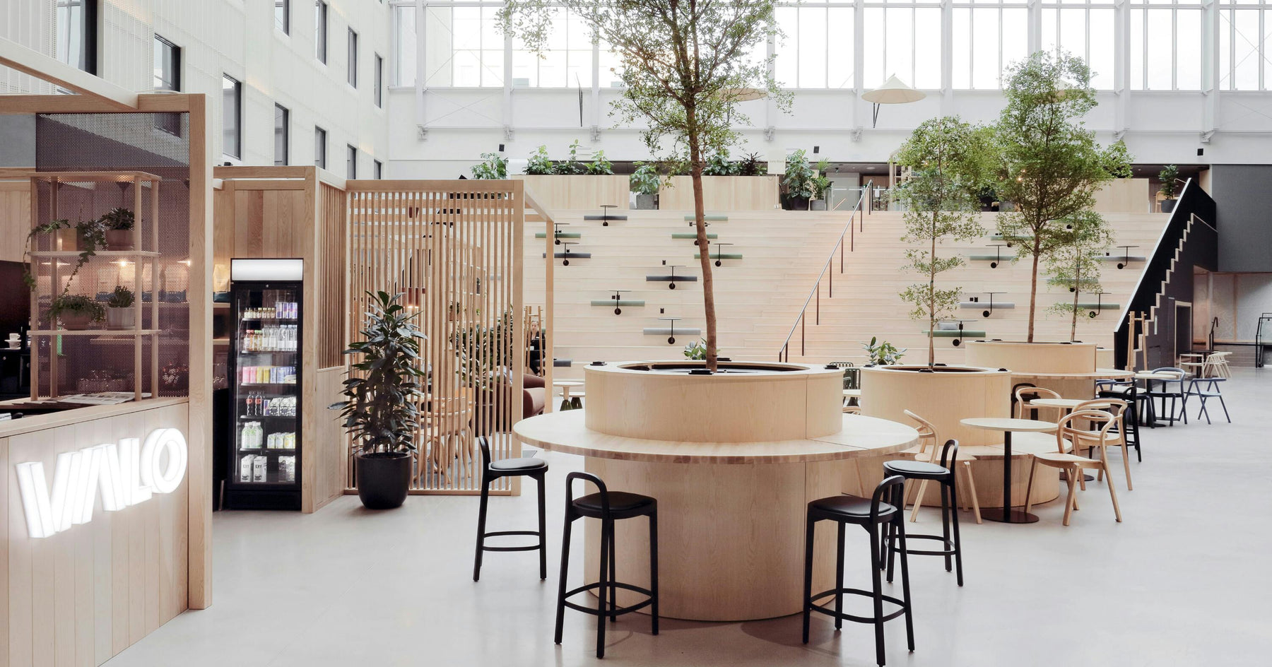 Multi-Functional Furniture for the Modern Home Office