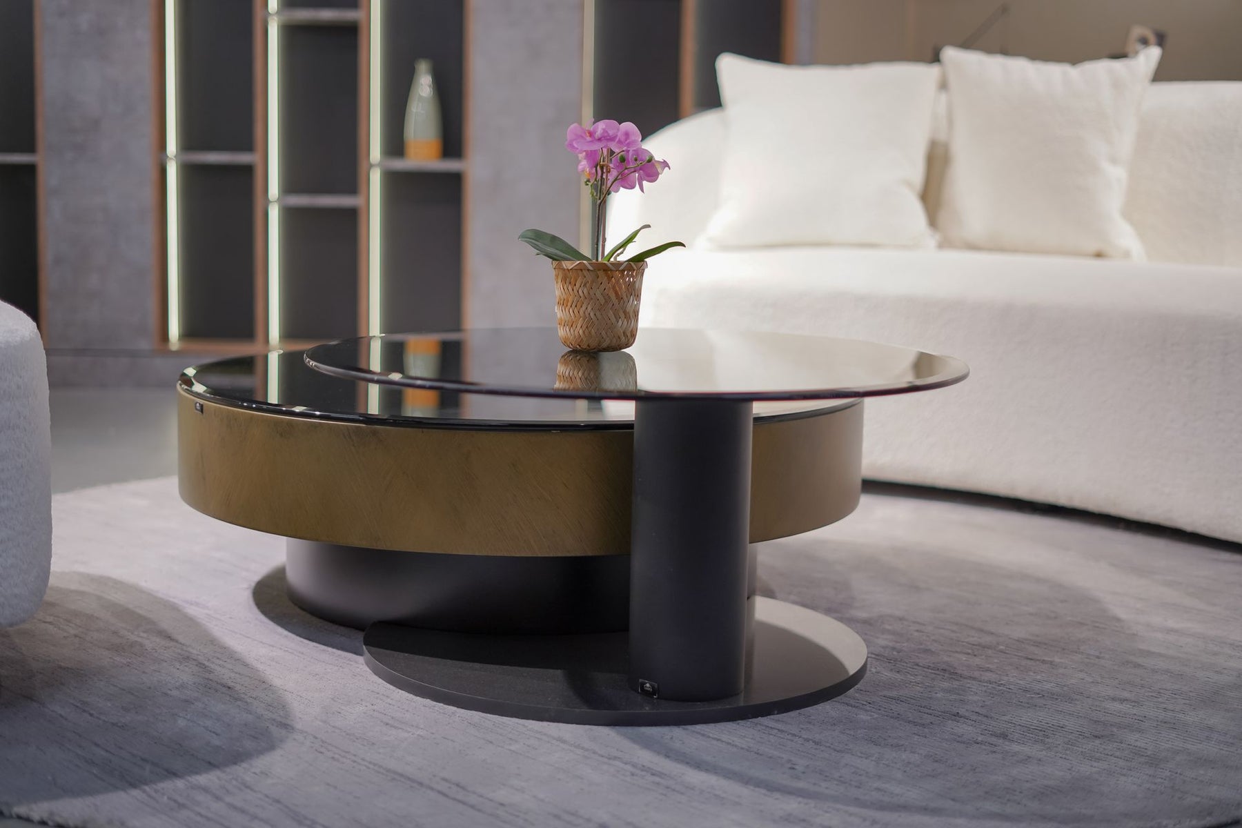 The Complete Guide to Selecting the Right Cocktail Table Scale for Your Seating Arrangement