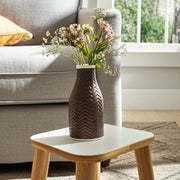10-chevron-vase-java-11