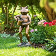 10-frog-with-watering-can-bronze-13