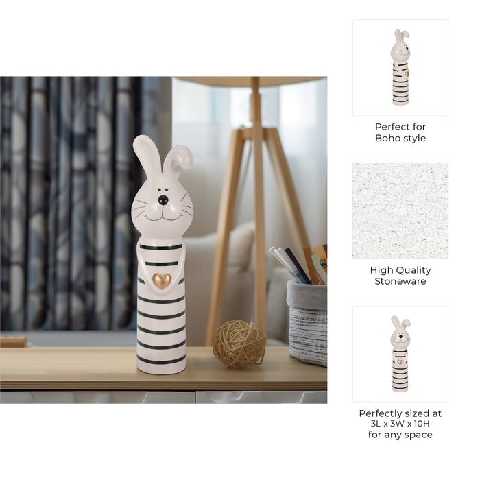 10-lines-bunny-with-gold-heart-white-black-10