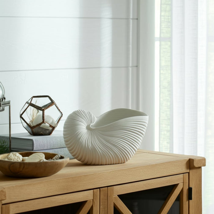10-nautilus-shell-planter-white-11