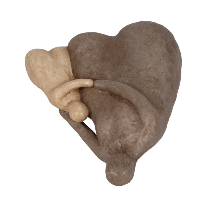 10-parent-and-child-hugging-multi-6