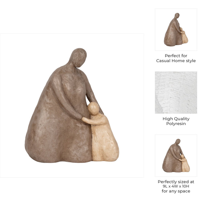 10-parent-and-child-hugging-multi-9