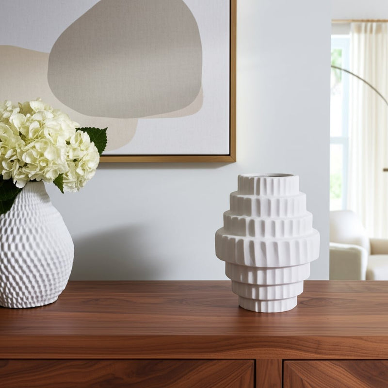 10-textured-staggered-vase-white-11