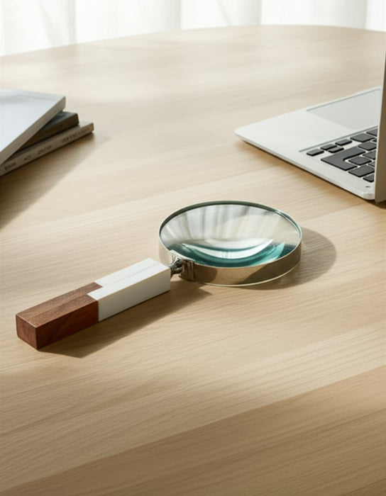 10x4-2-toned-handle-magnifying-glass-white-brown-10