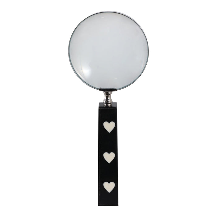 10x4-hearts-handle-magnifying-glass-black-white-1