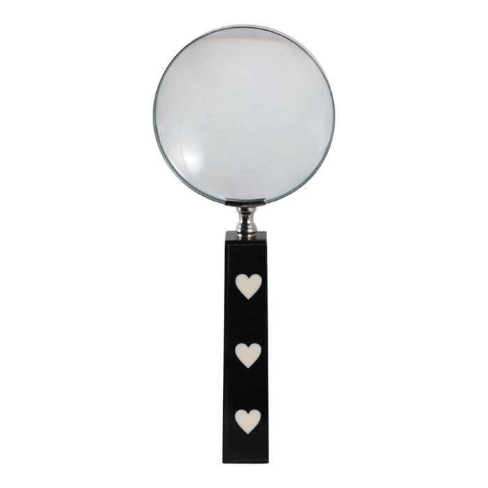 10x4-hearts-handle-magnifying-glass-black-white-4