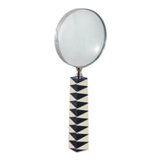 10x4-sharp-lines-magnifying-glass-blue-white-2