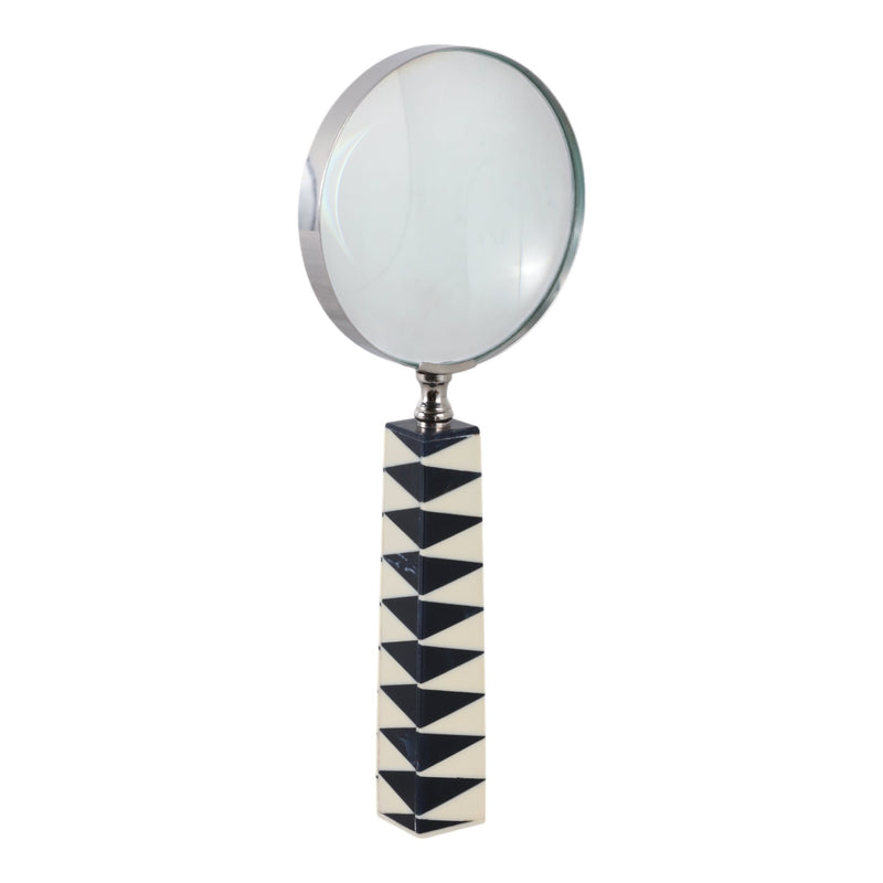 10x4-sharp-lines-magnifying-glass-blue-white-2