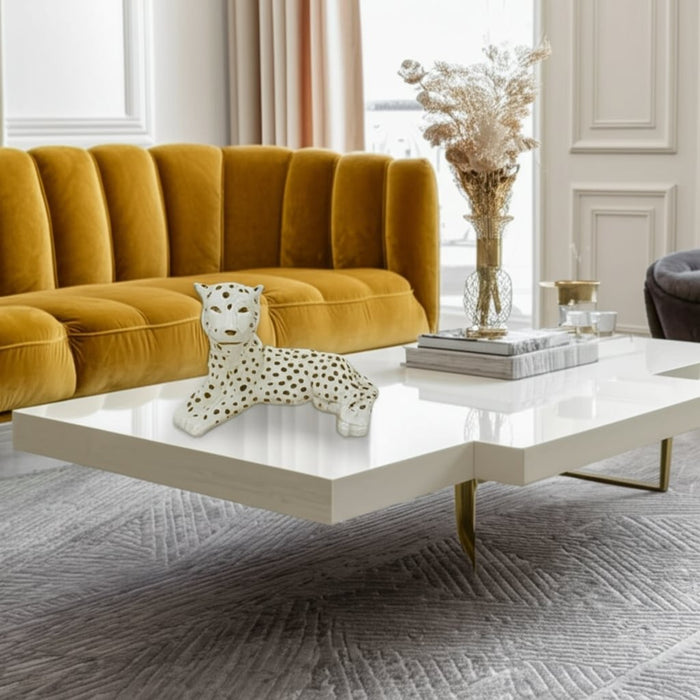 10x6-leopard-lying-down-white-gold-14