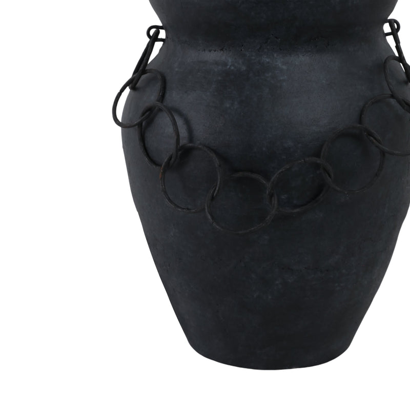 10x8-rustic-vase-with-chain-black-5