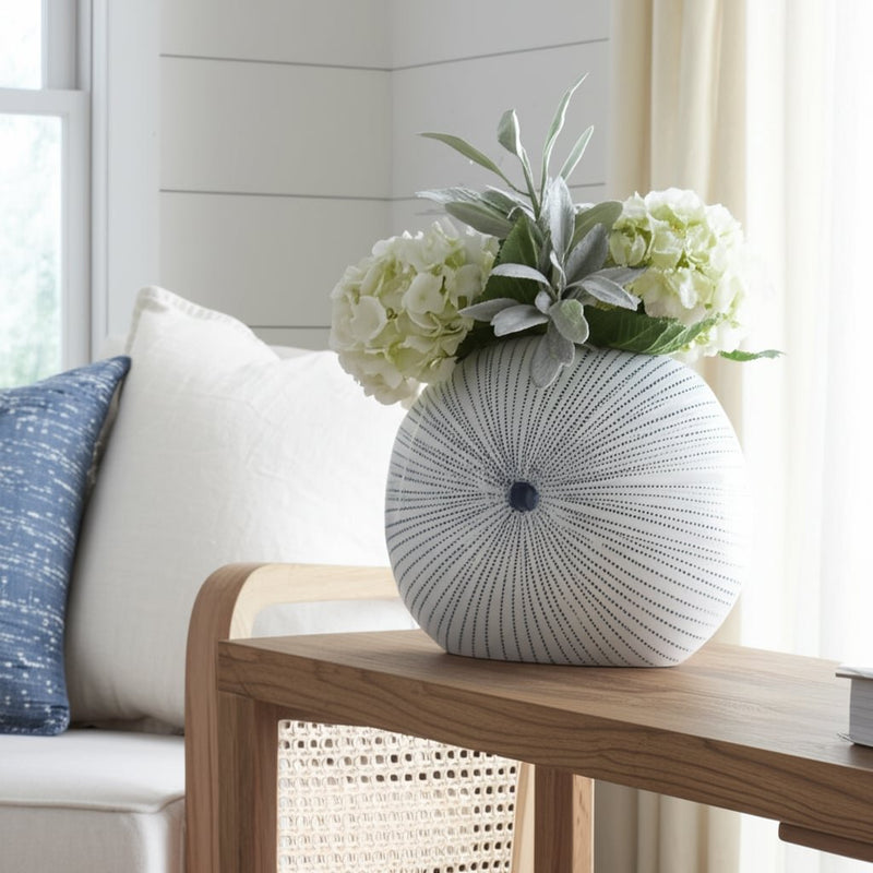 10x9-round-dotted-shell-vase-white-blue-11