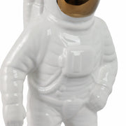 11-astronaut-statuette-white-gold-6