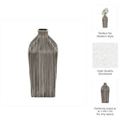 11-lines-square-vase-black-white-10