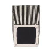 11-lines-square-vase-black-white-7