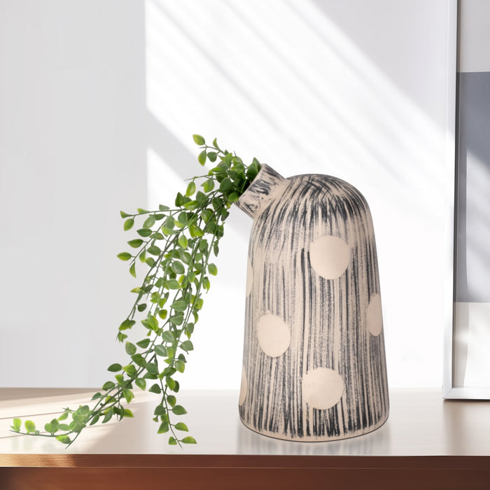 11-striped-polka-dot-vase-blue-ivory-12