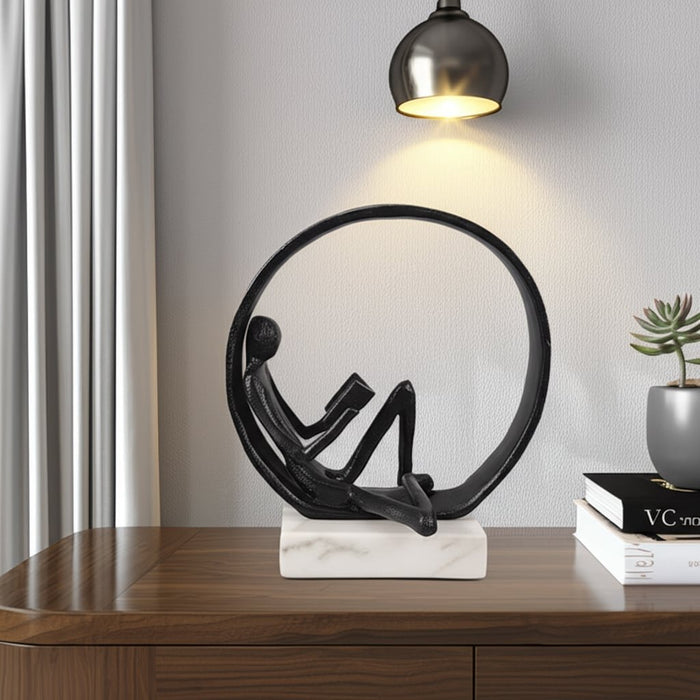 11x10-avid-reader-on-marble-base-black-white-8