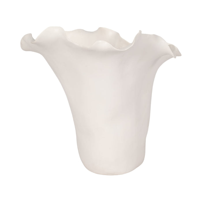 11x12-handmade-flutter-vase-white-5