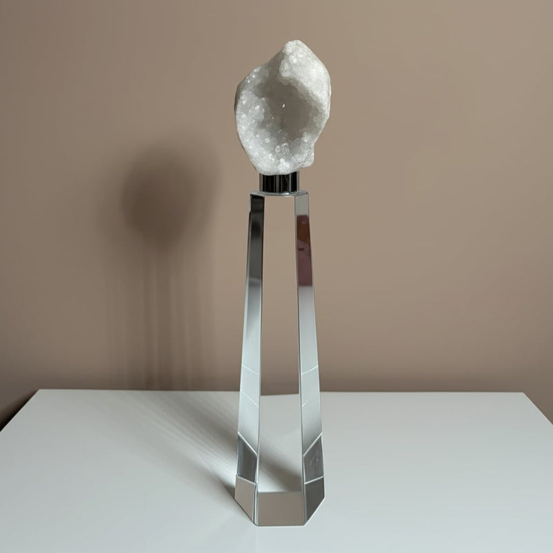 11x2-agate-on-crystal-base-white-clear-10