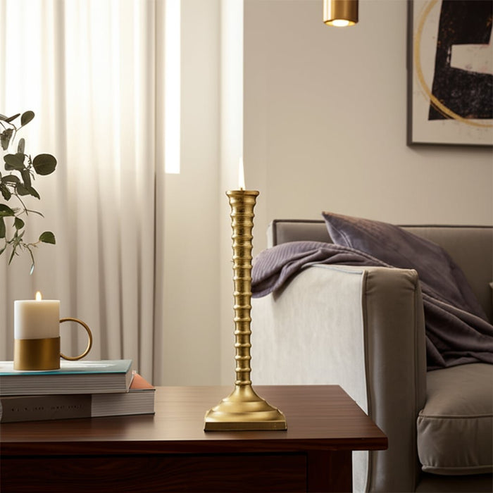 11x4-ribbed-metal-taper-holder-gold-4