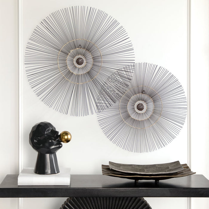 12-bubble-gum-man-black-7