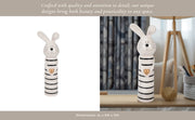 12-lines-bunny-with-gold-heart-white-black-12