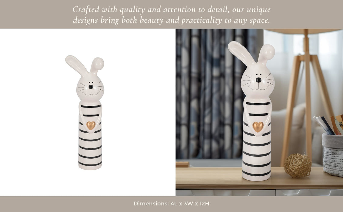 12-lines-bunny-with-gold-heart-white-black-12