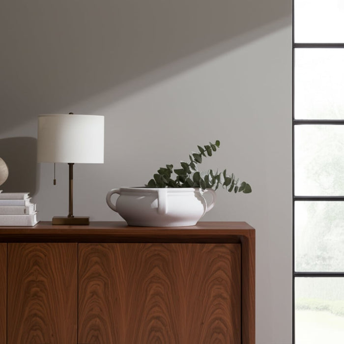 12-textured-bowl-with-handles-white-11